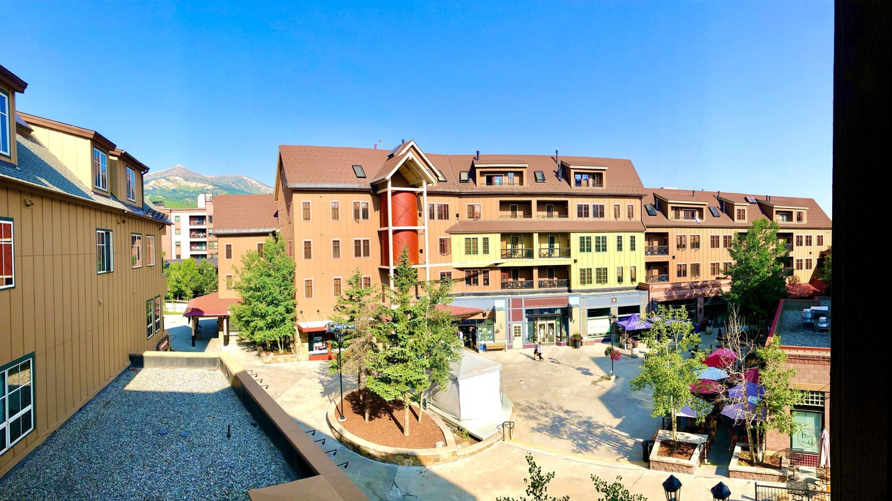 Photo of Patio Balcony in Peak 9