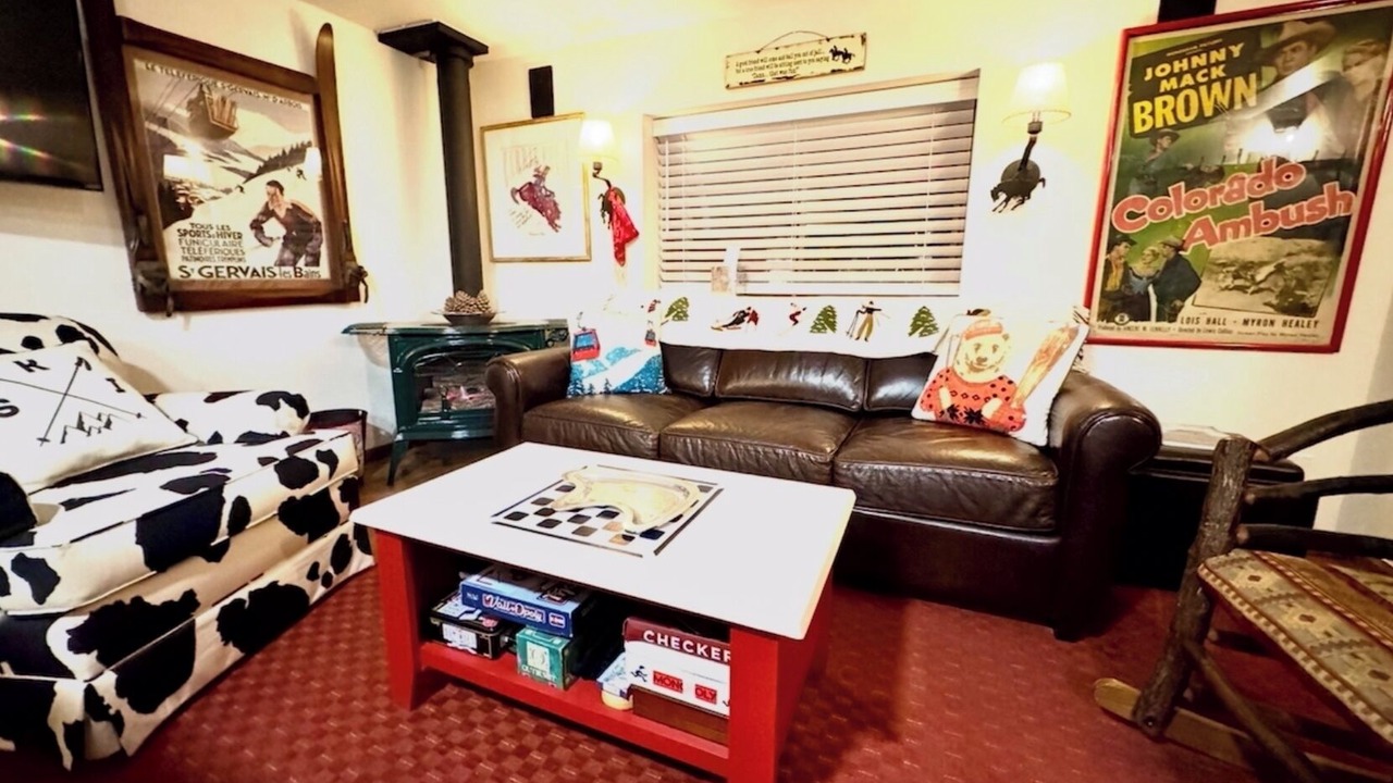 Photo of Livingroom in Minturn