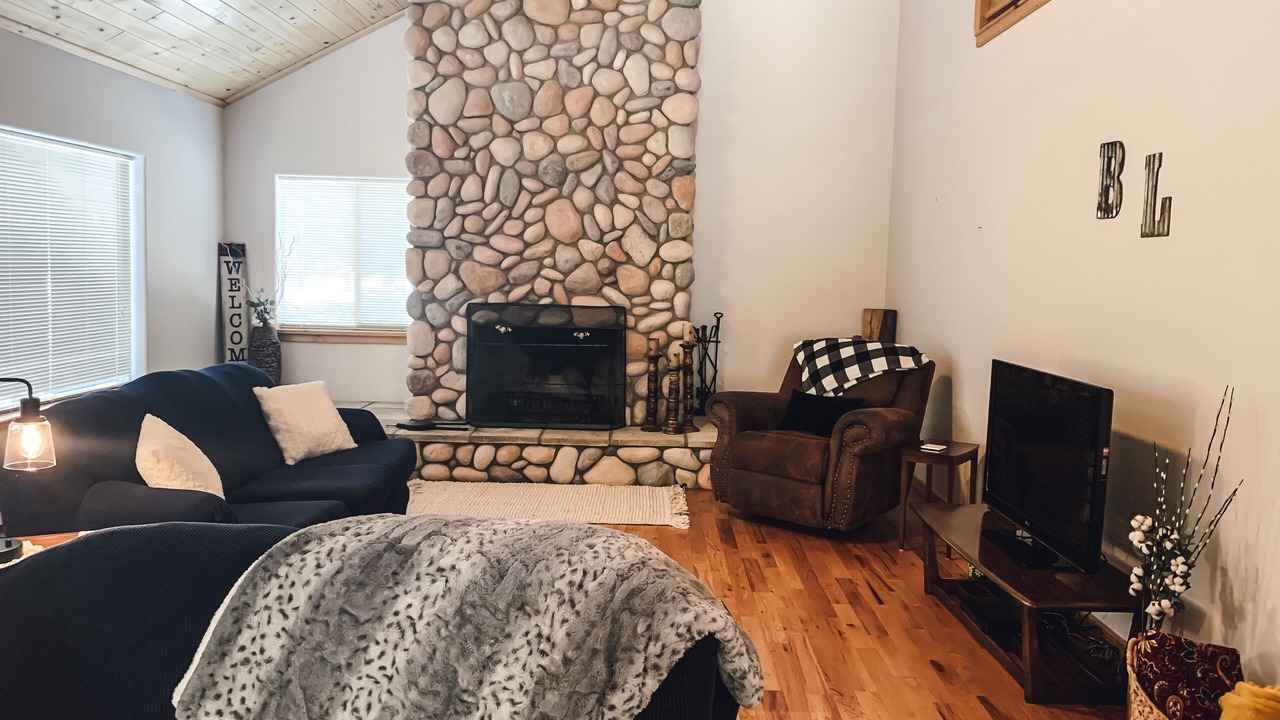 Photo of Livingroom in South Fork