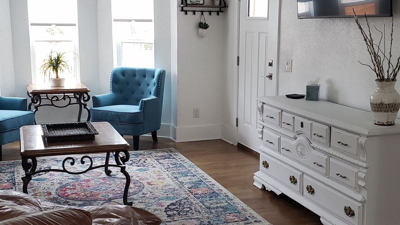 Photo of Livingroom in East Colorado Springs