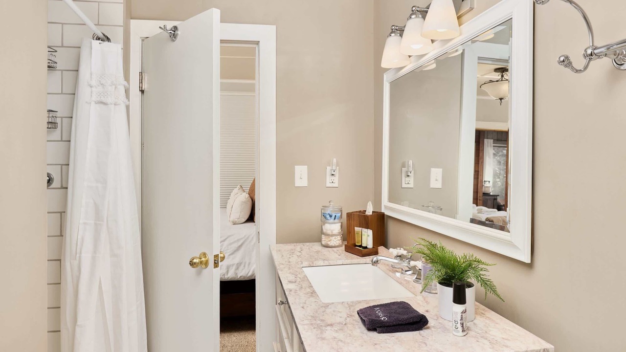 Photo of Bathroom in Cascade-Chipita Park