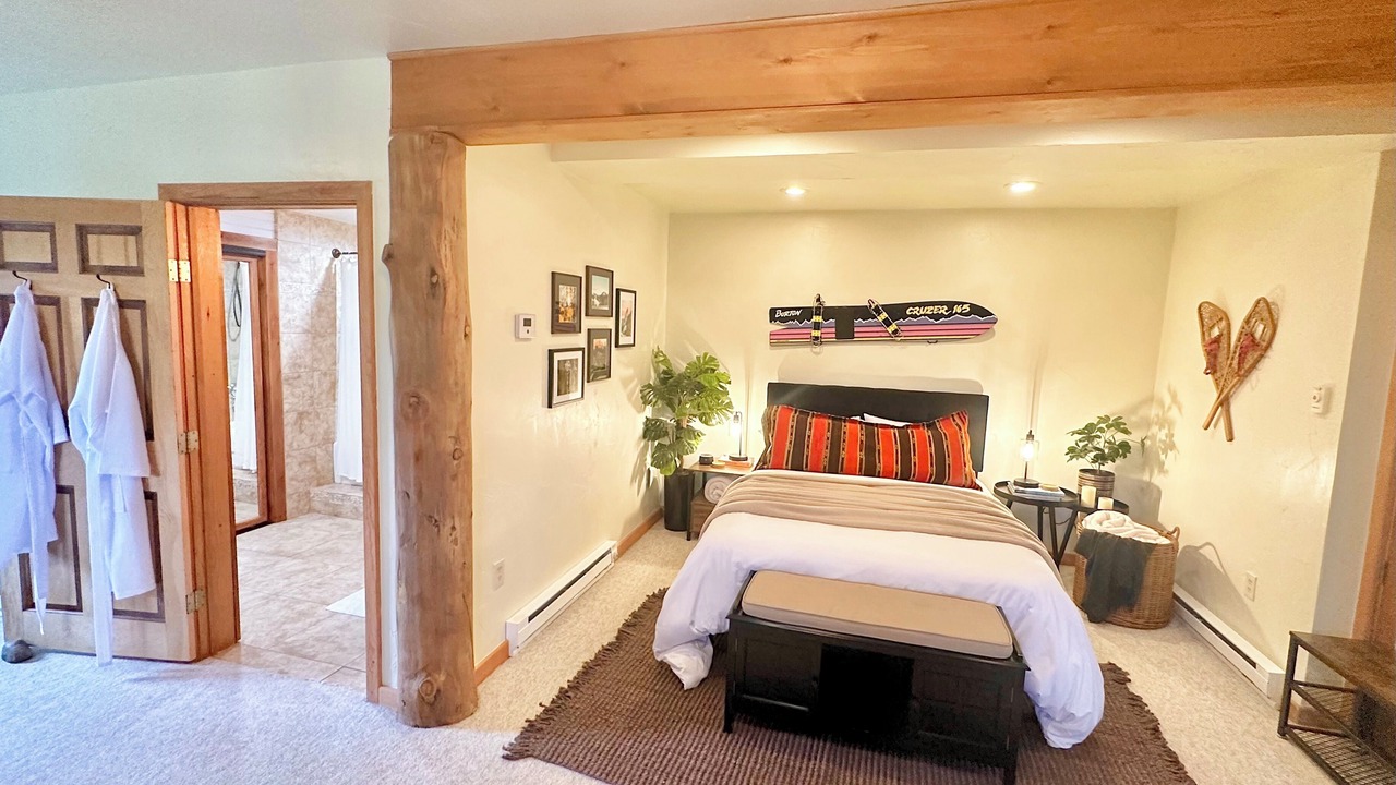 Photo of Bedroom in Alma