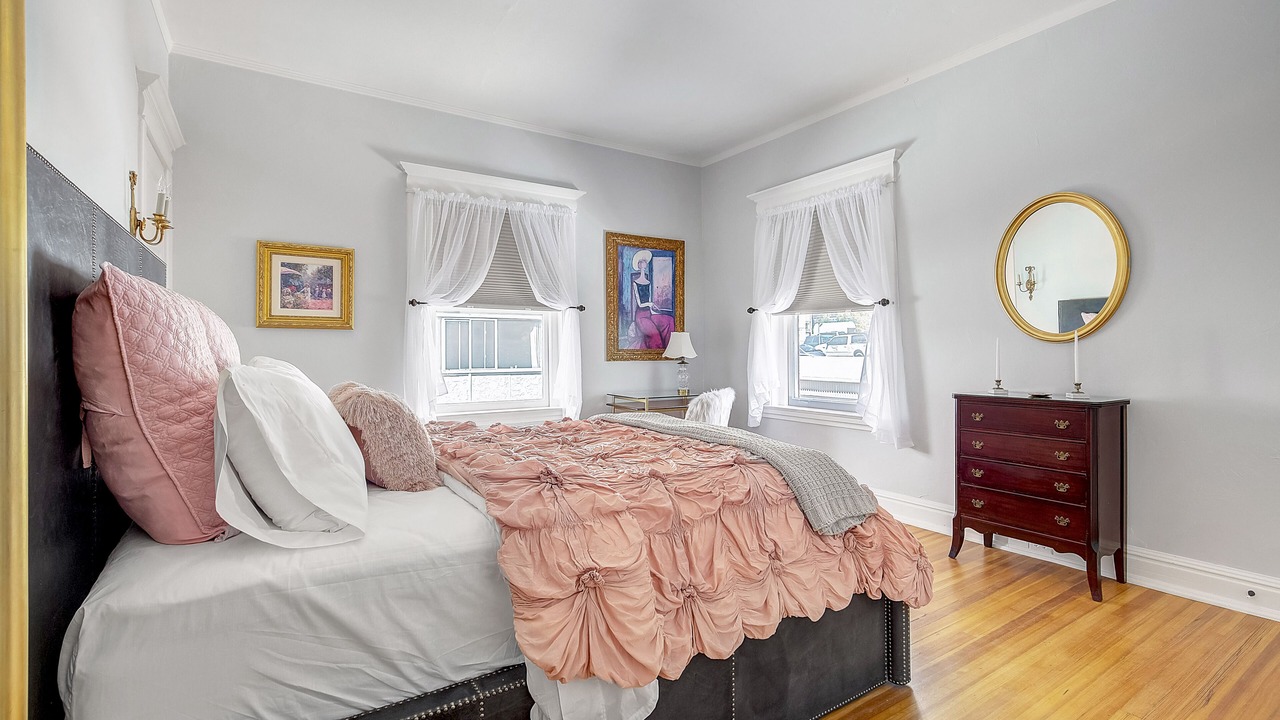Photo of Bedroom in Capitol Hill