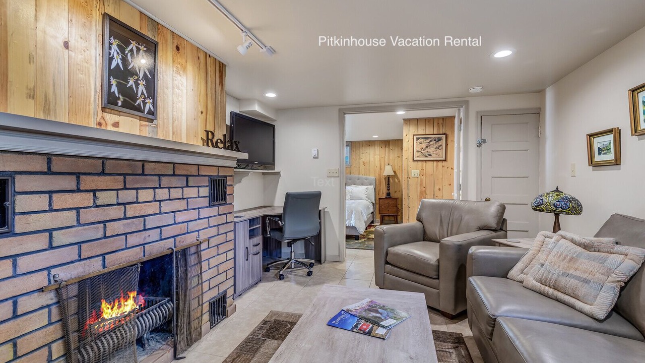 Photo of Bedroom in Glenwood Springs