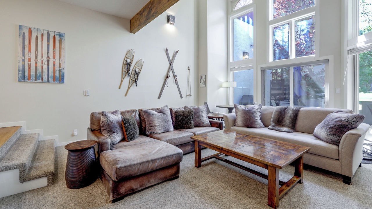 Photo of Livingroom in Eagle-Vail