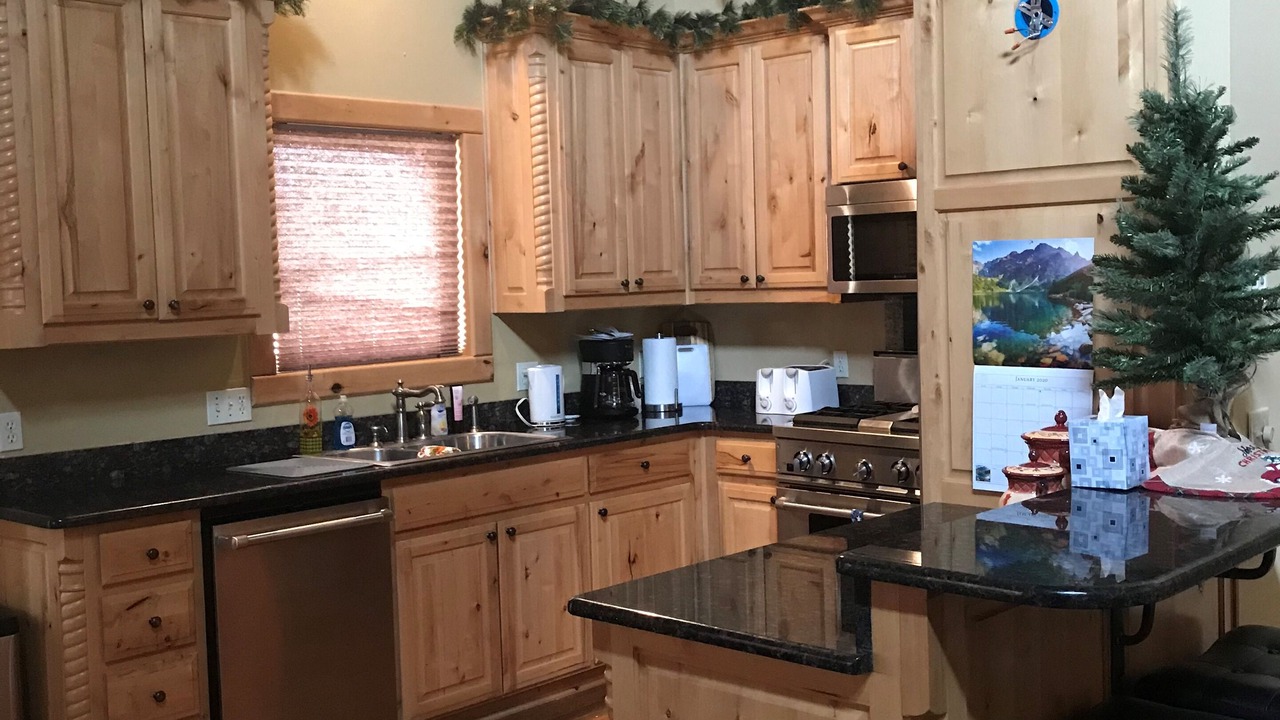 Photo of Kitchen in South Fork