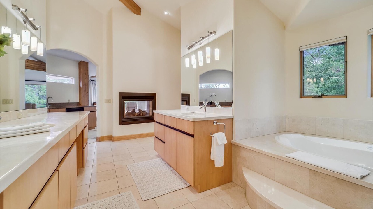 Photo of Bathroom in Christie Heights