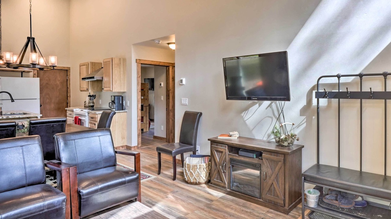 Photo of Livingroom in Sunny Slope