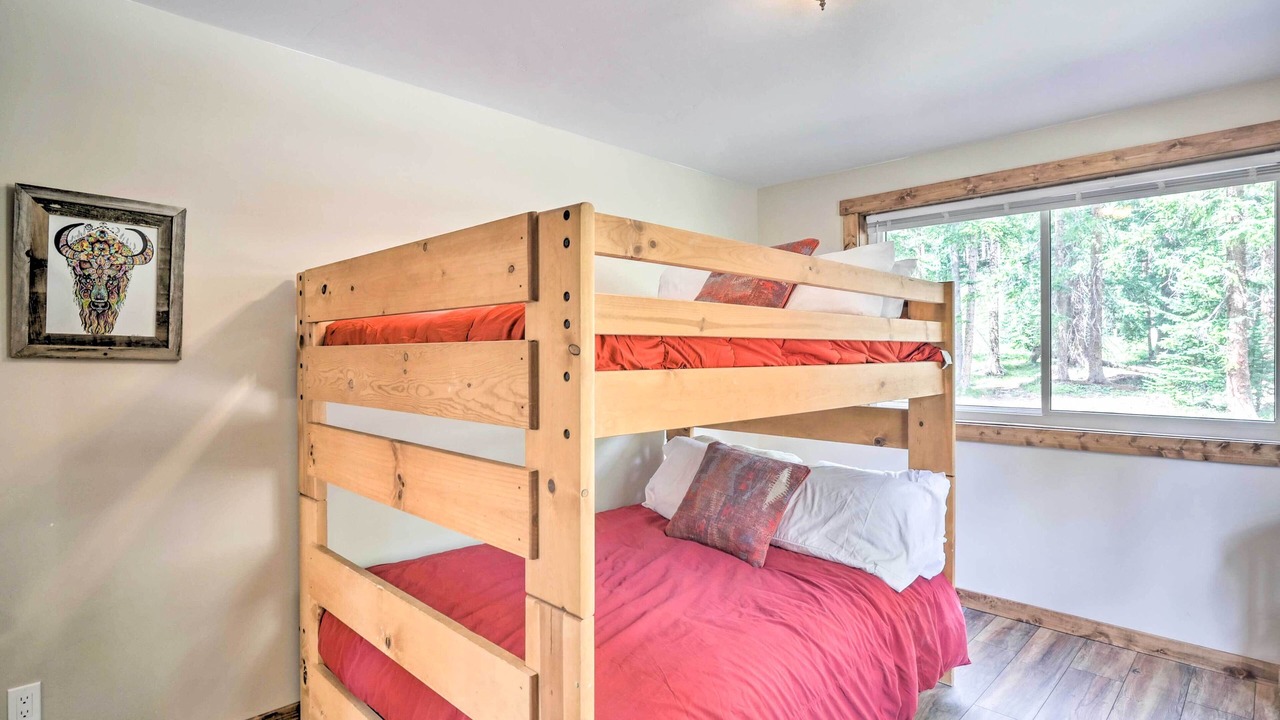 Photo of Bedroom in Sunny Slope