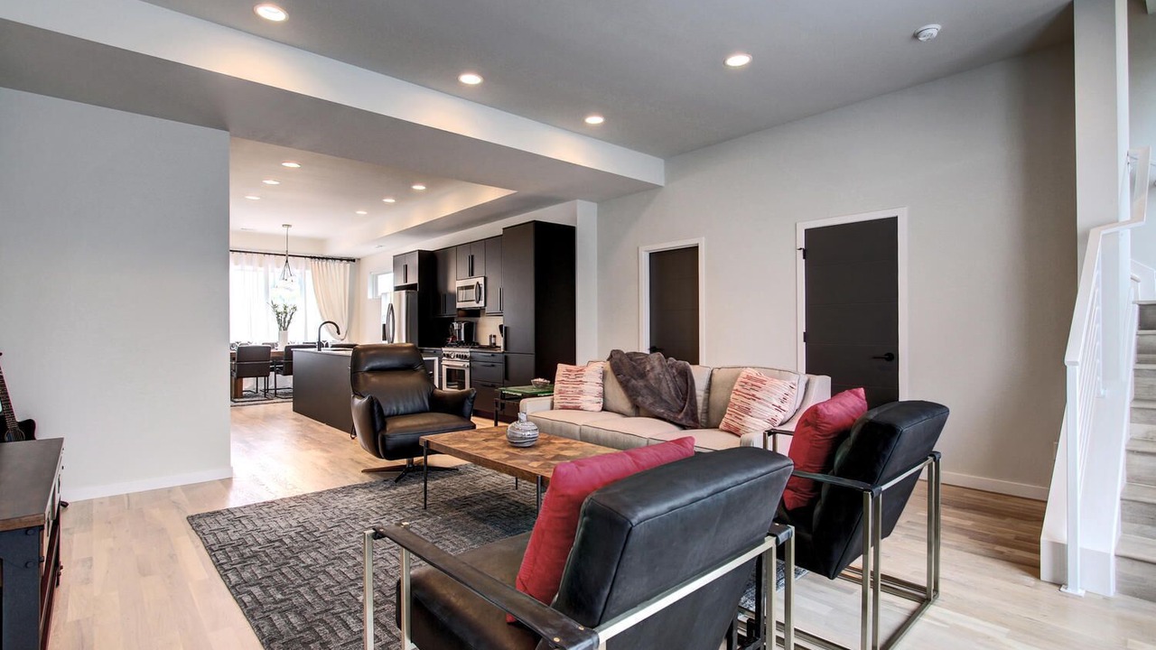 Photo of Livingroom in West Colfax