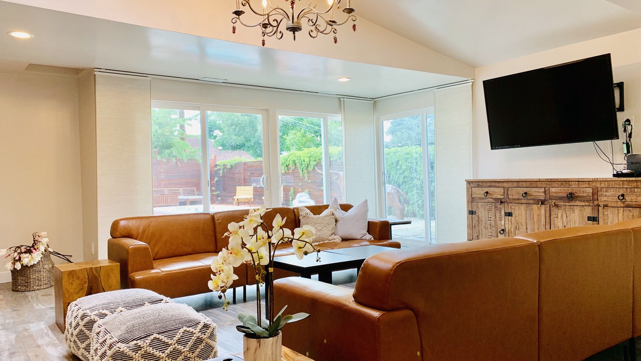 Photo of Livingroom in East Colfax