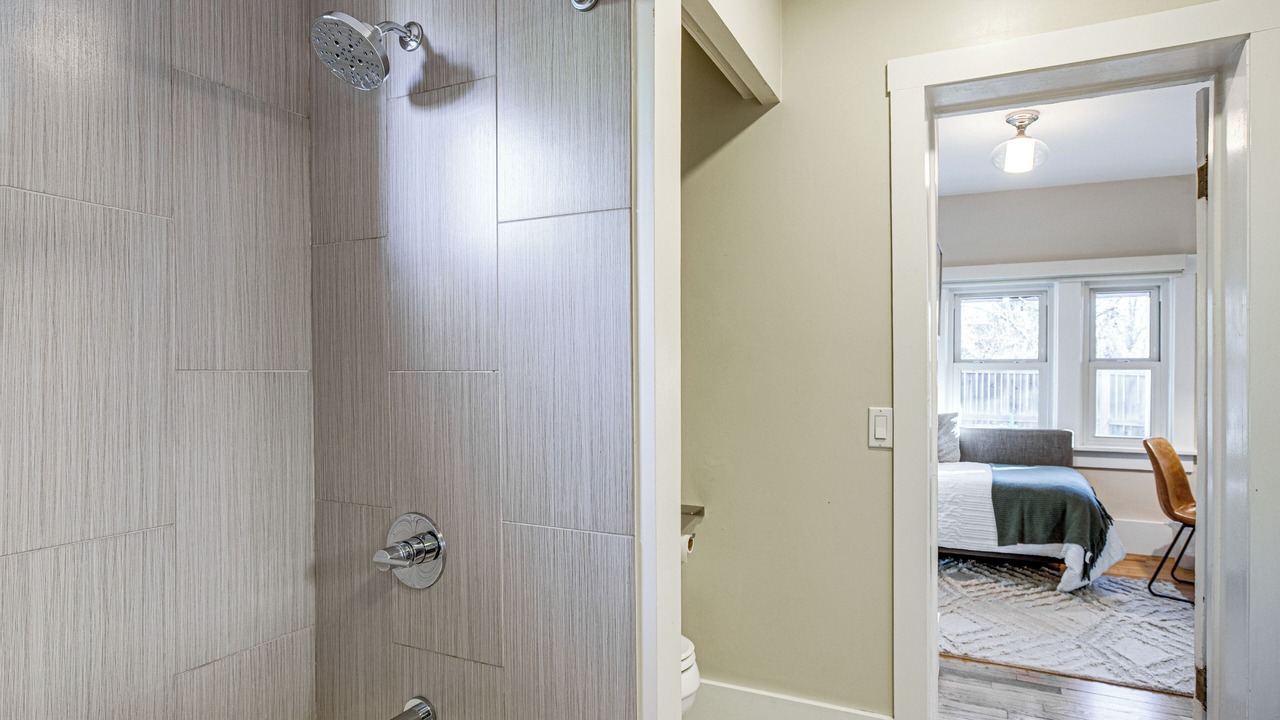 Photo of Bathroom in Rosedale