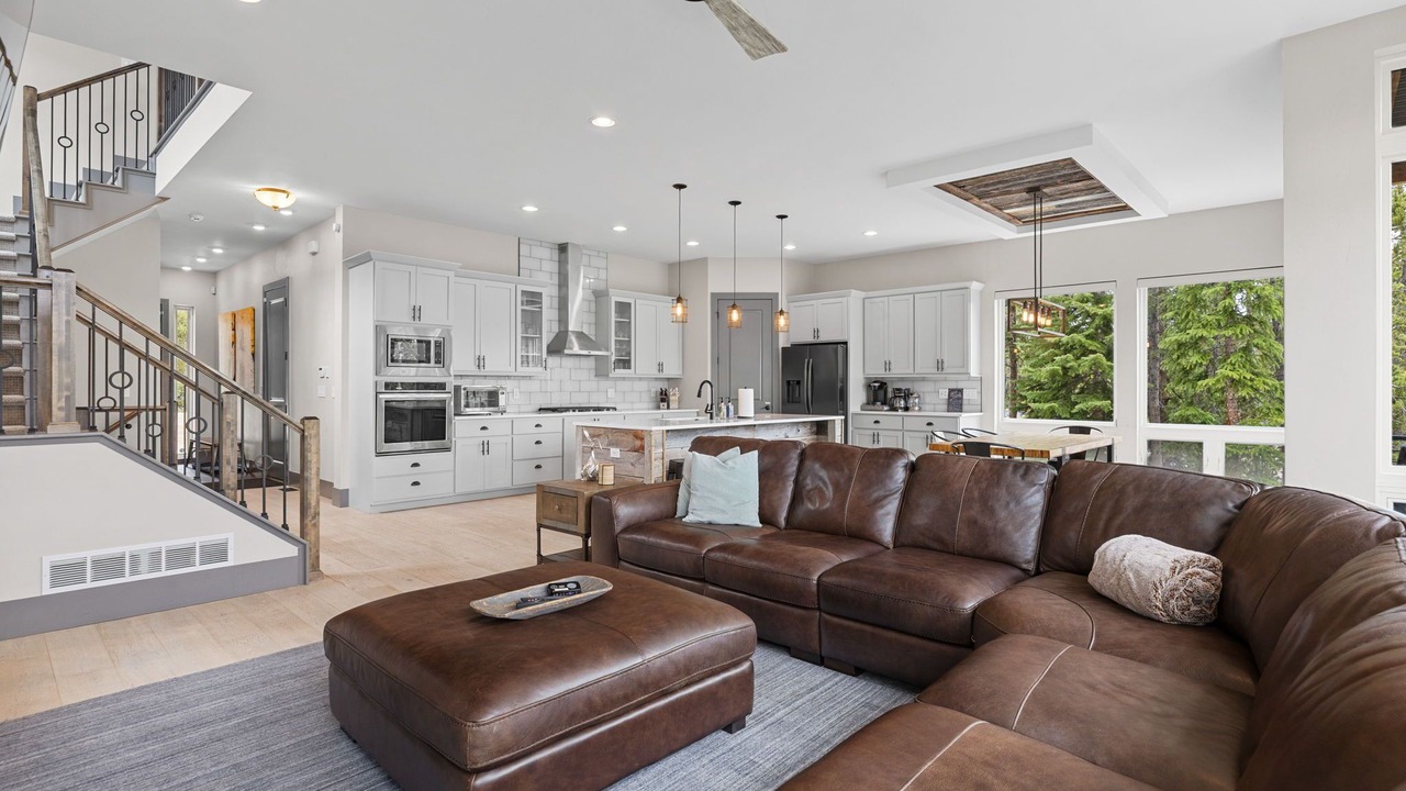 Photo of Livingroom in Baldy Mountain