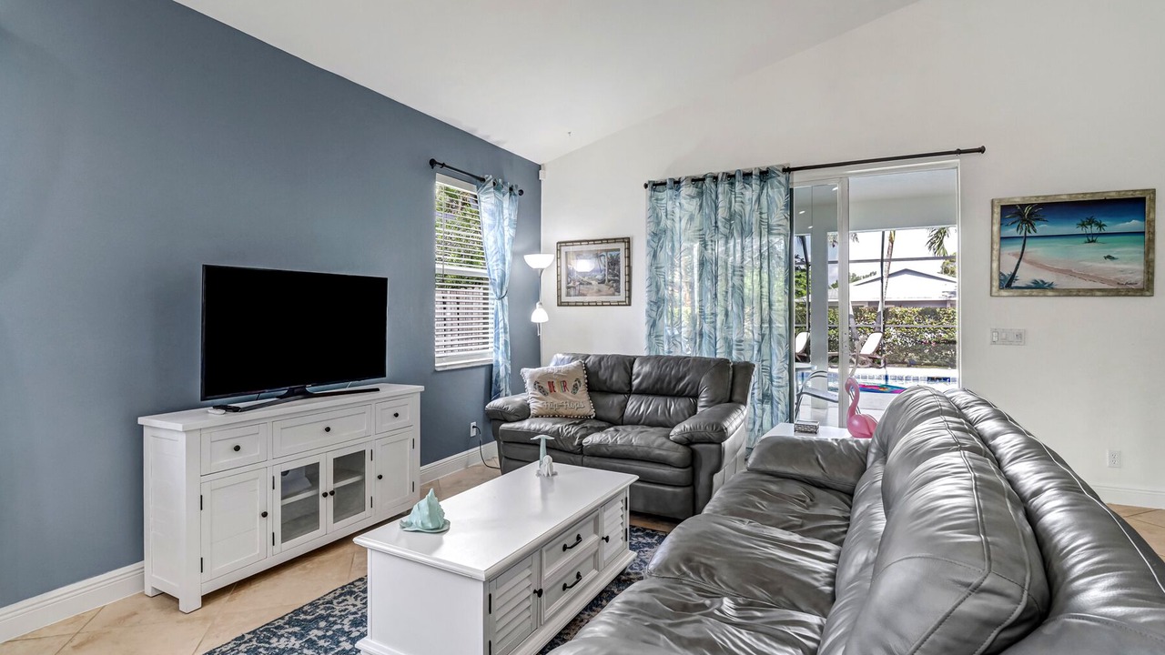 Photo of Livingroom in Naples Park
