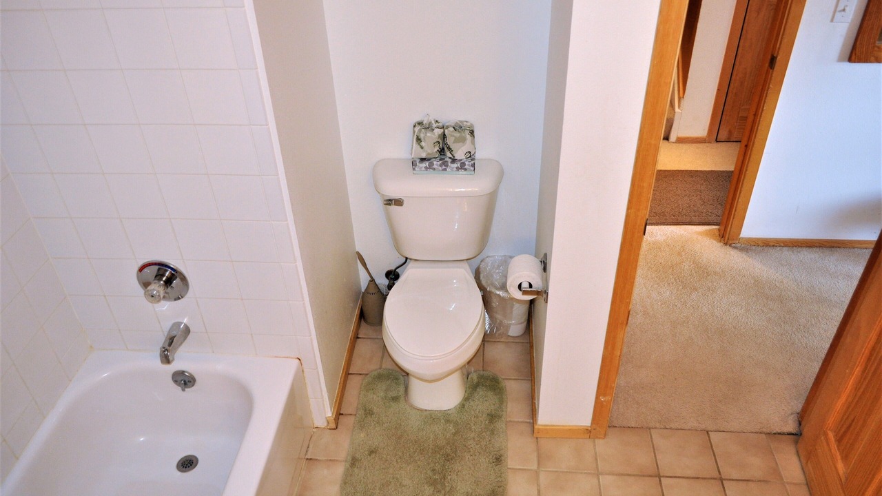 Photo of Bathroom in Wildernest