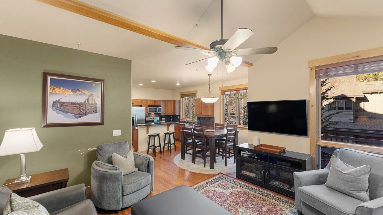 Photo of Livingroom in Keystone