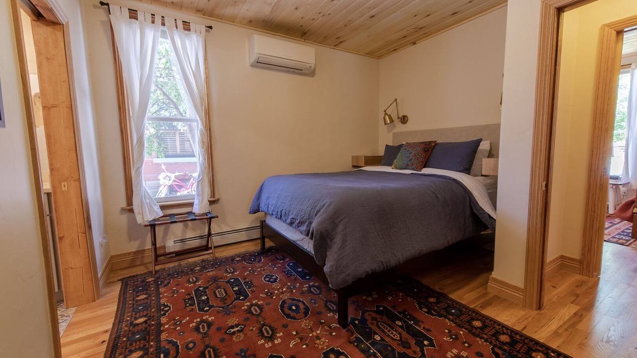 Photo of Bedroom in Salida
