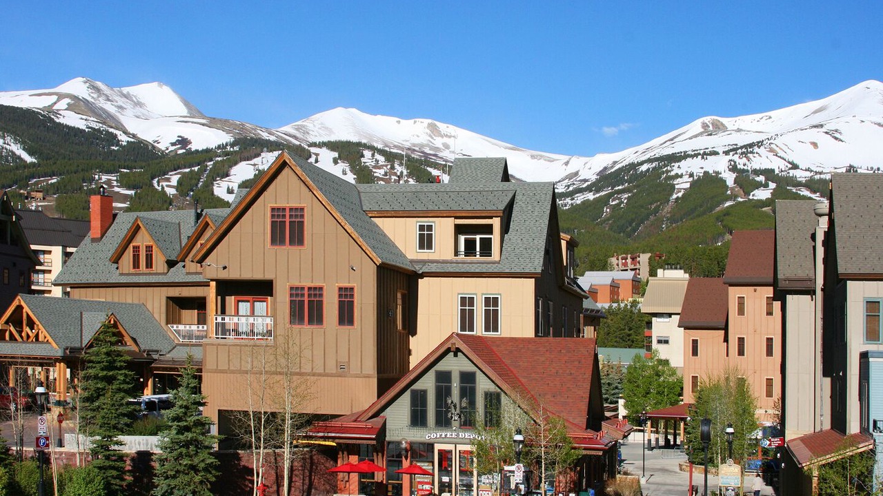 Photo of Outdoor in Peak 9