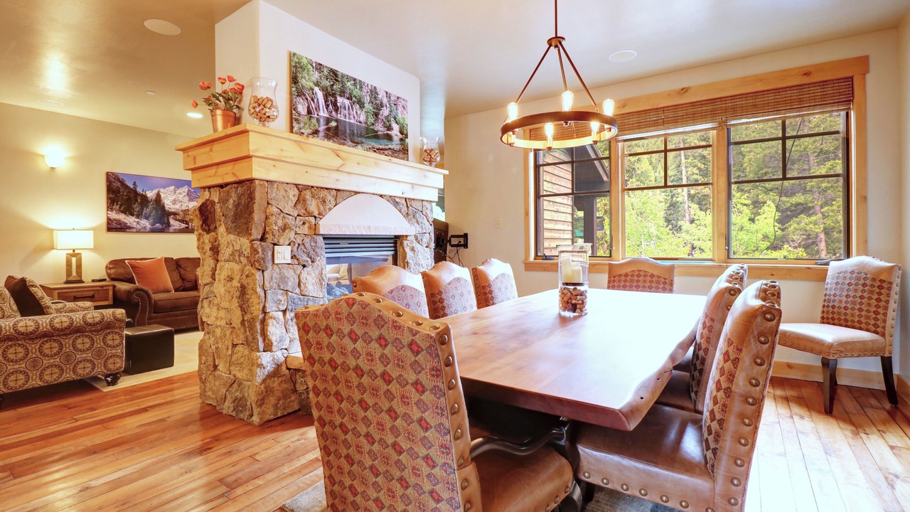 Photo of Livingroom in Copper Mountain Village