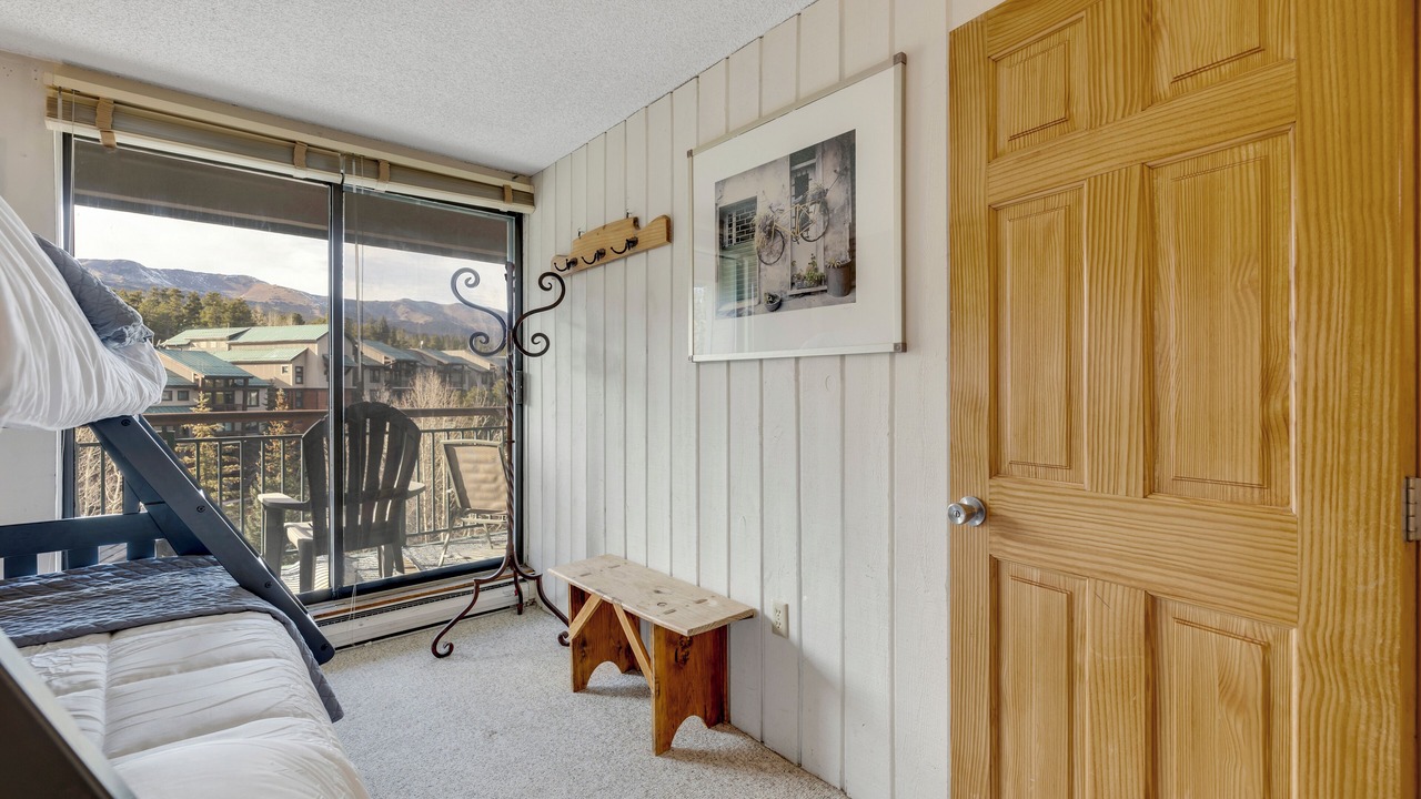 Photo of Patio Balcony in Peak 9