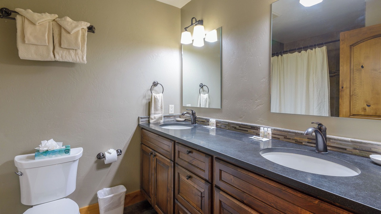 Photo of Bathroom in Mount Crested Butte