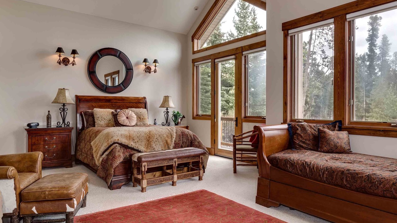 Photo of Patio Balcony in Warrior's Mark West