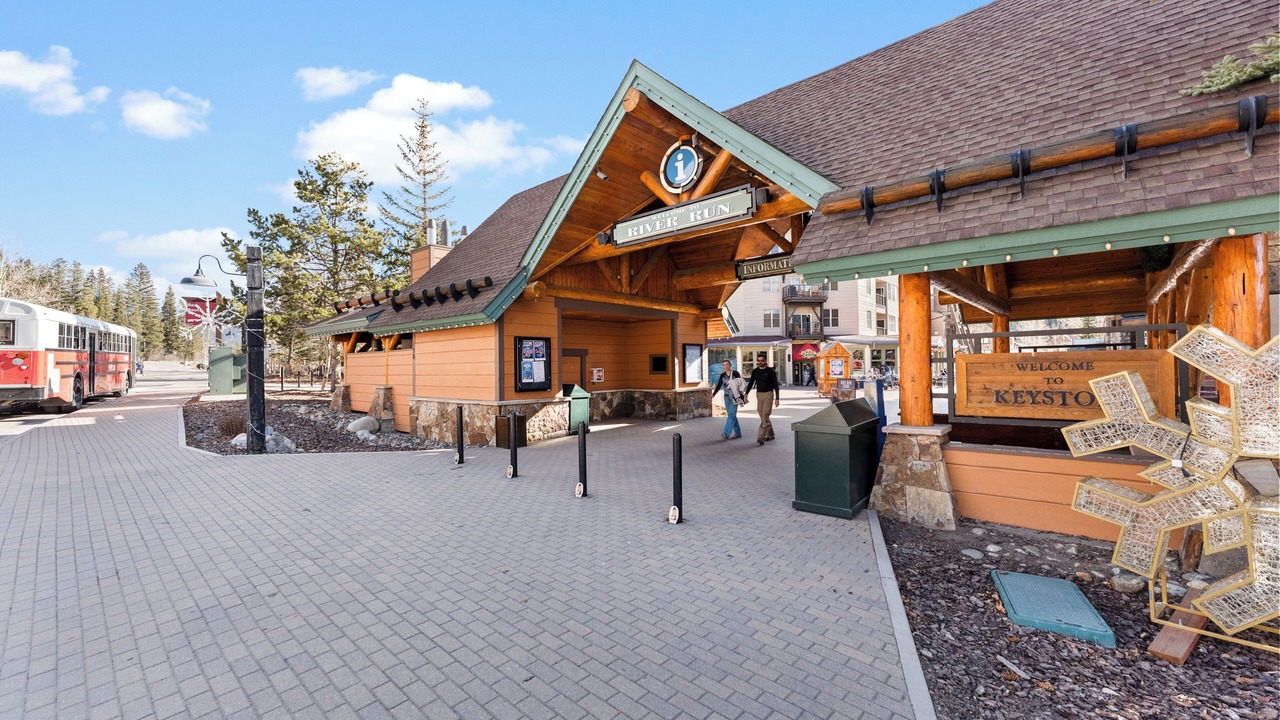 Photo of Outdoor in River Run