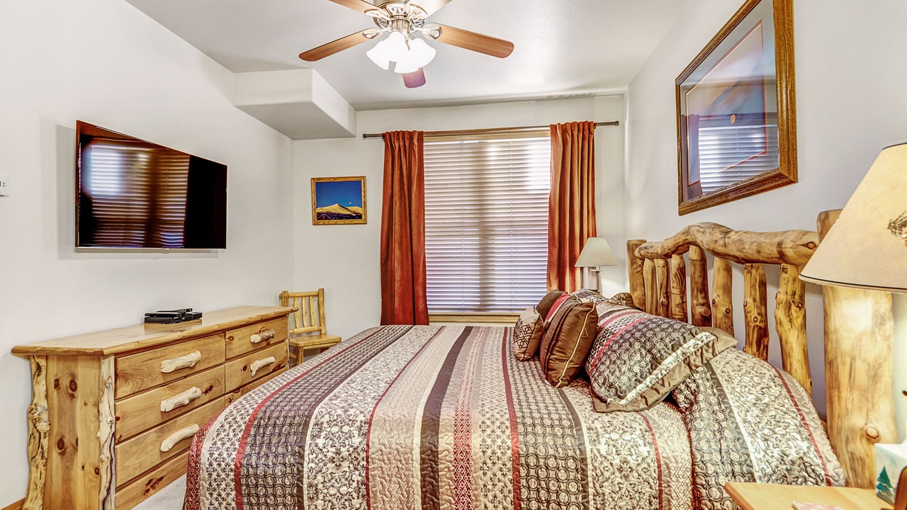 Photo of Bedroom in Warrior's Mark