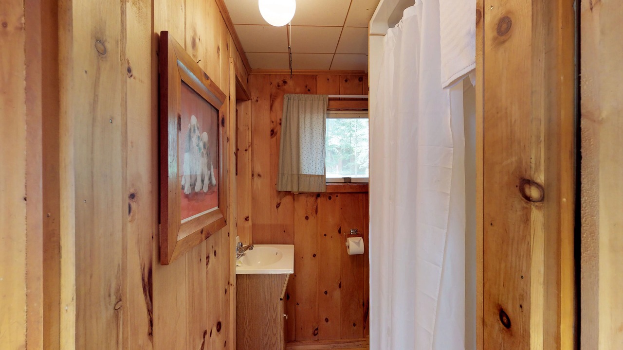 Photo of Bathroom in Northeast Somerset