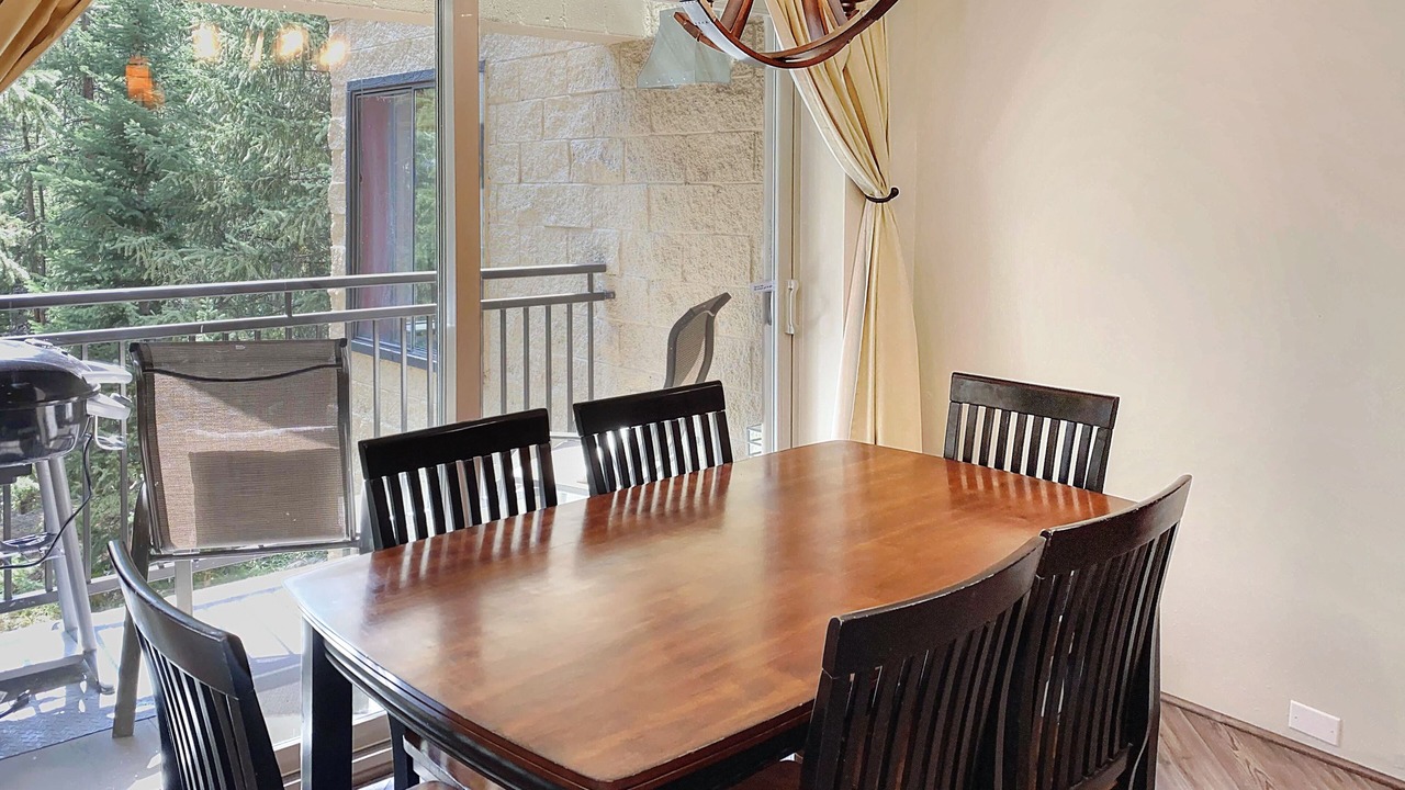 Photo of Patio Balcony in Peak 9