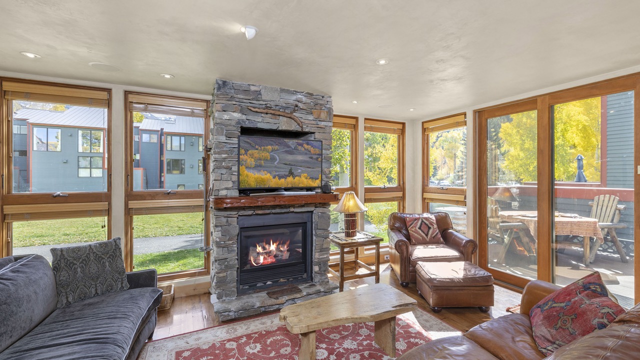 Photo of Livingroom in Telluride