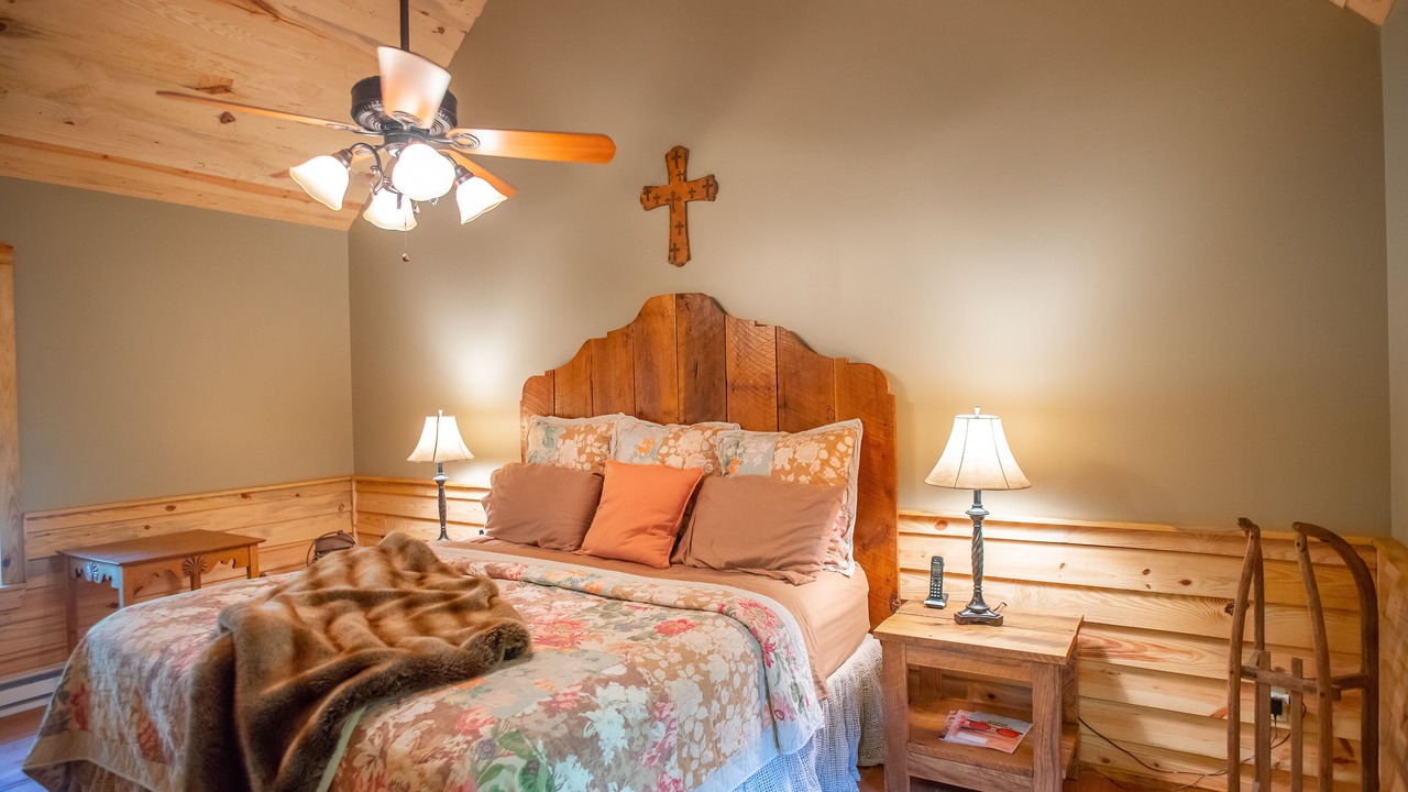 Photo of Bedroom in Garfield