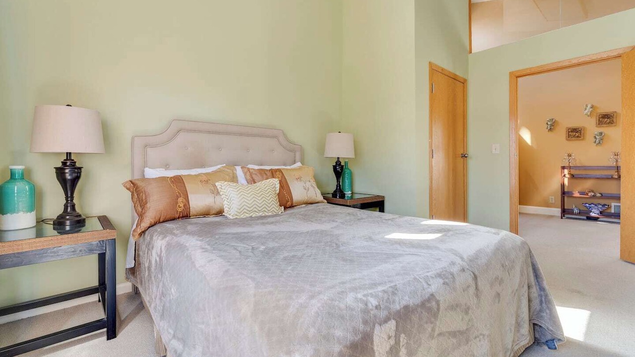 Photo of Bedroom in Downtown Minneapolis