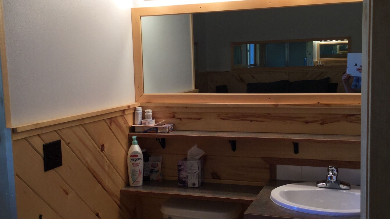 Photo of Bathroom in Meeker