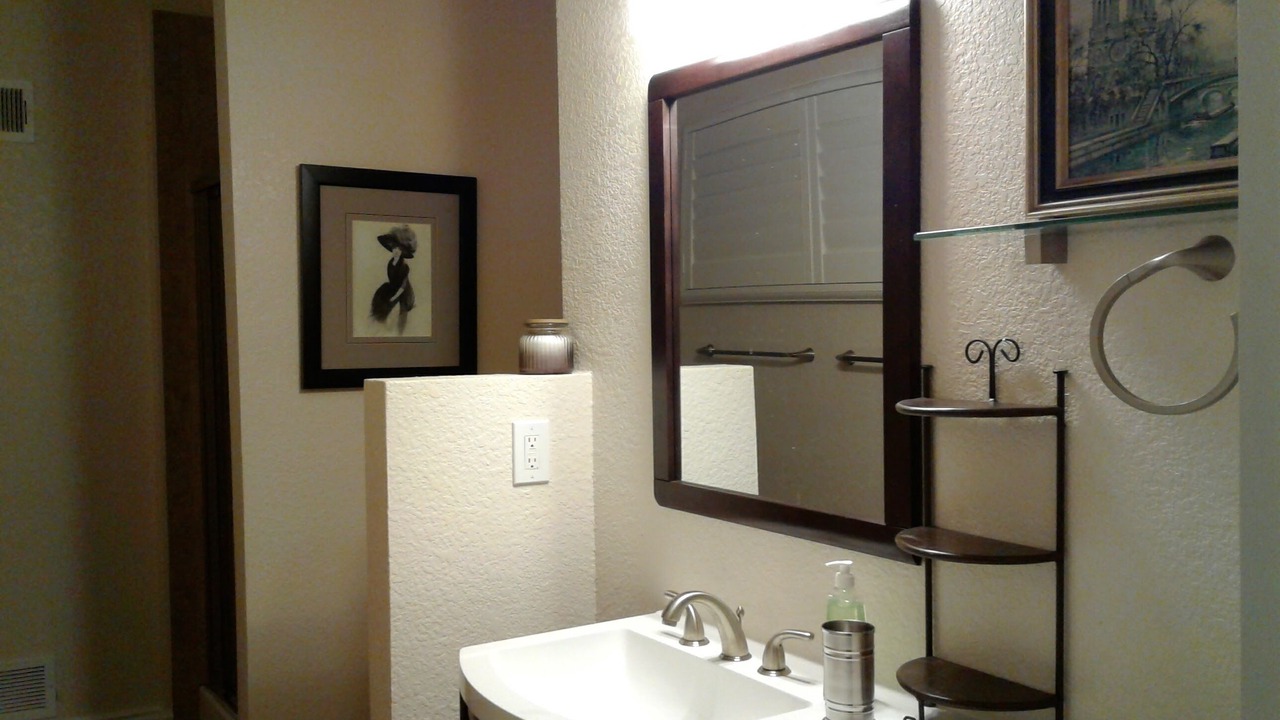 Photo of Bathroom in Alta Vista Area