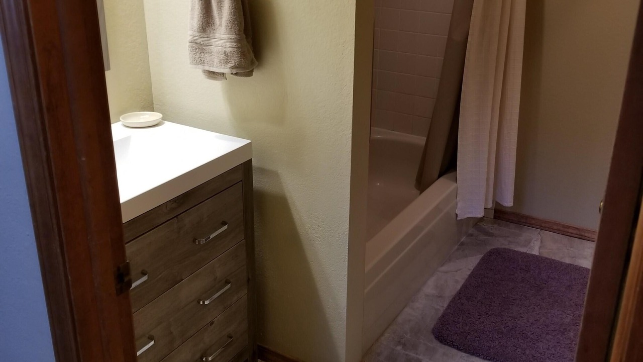 Photo of Bathroom in Gleneagle