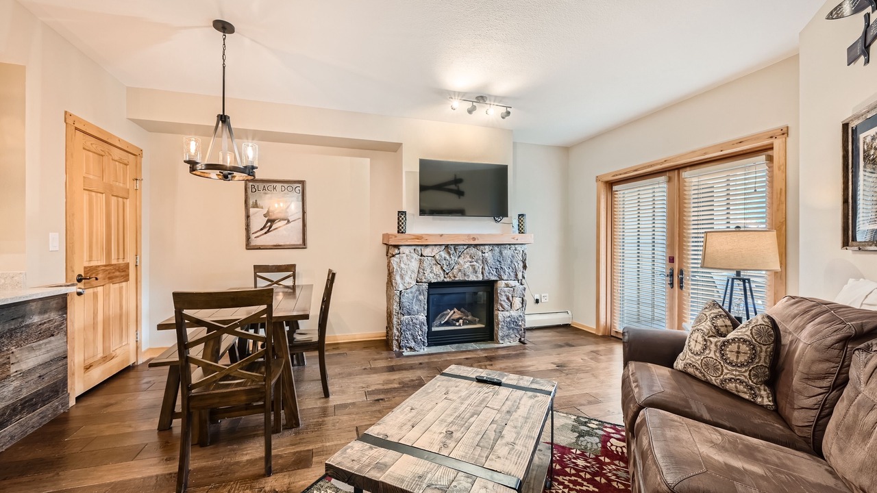 Photo of Livingroom in Copper Mountain Village