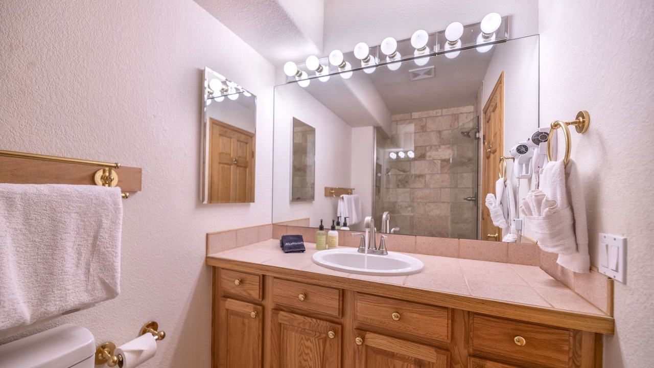 Photo of Bedroom in Keystone