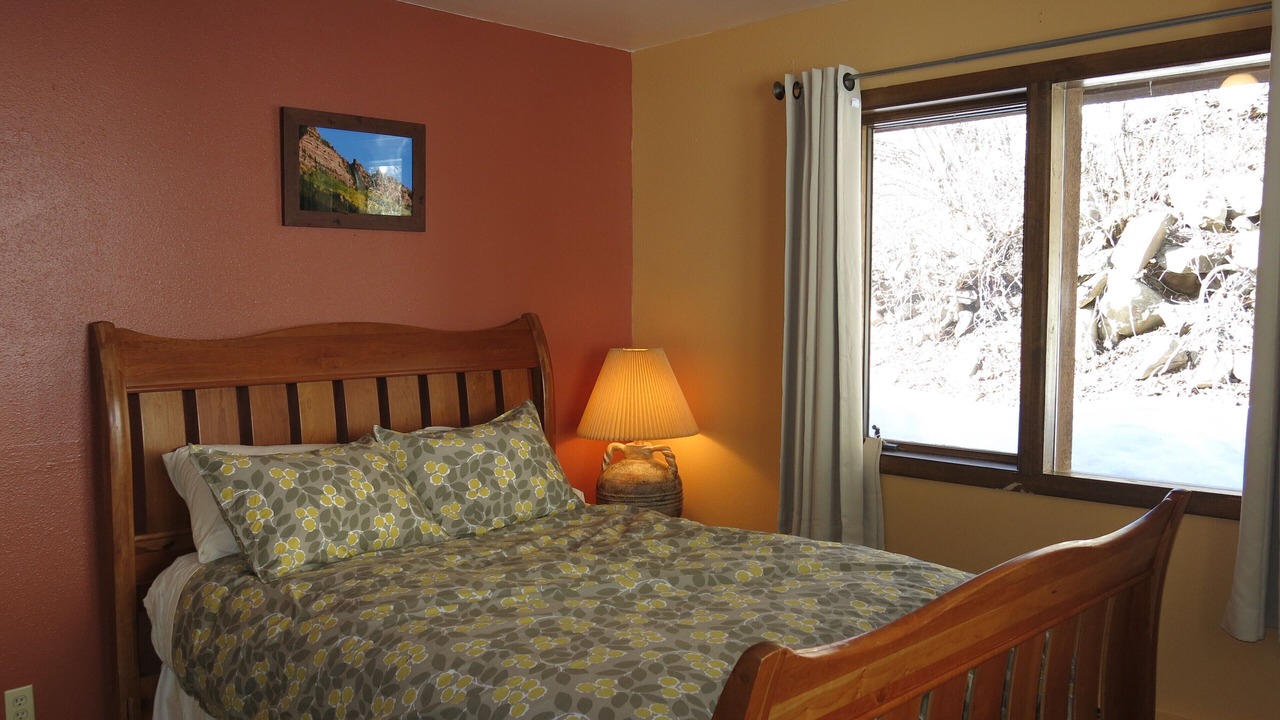 Photo of Bedroom in Carbondale