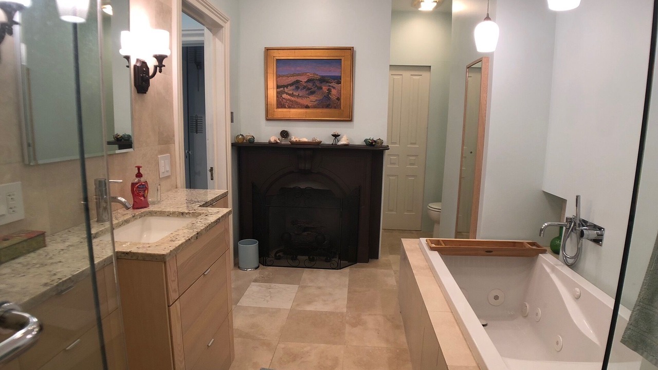 Photo of Bathroom in Saratoga Springs