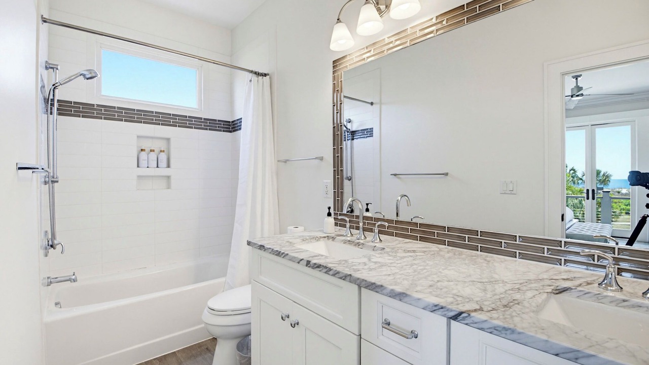 Photo of Bathroom in Isle of Palms