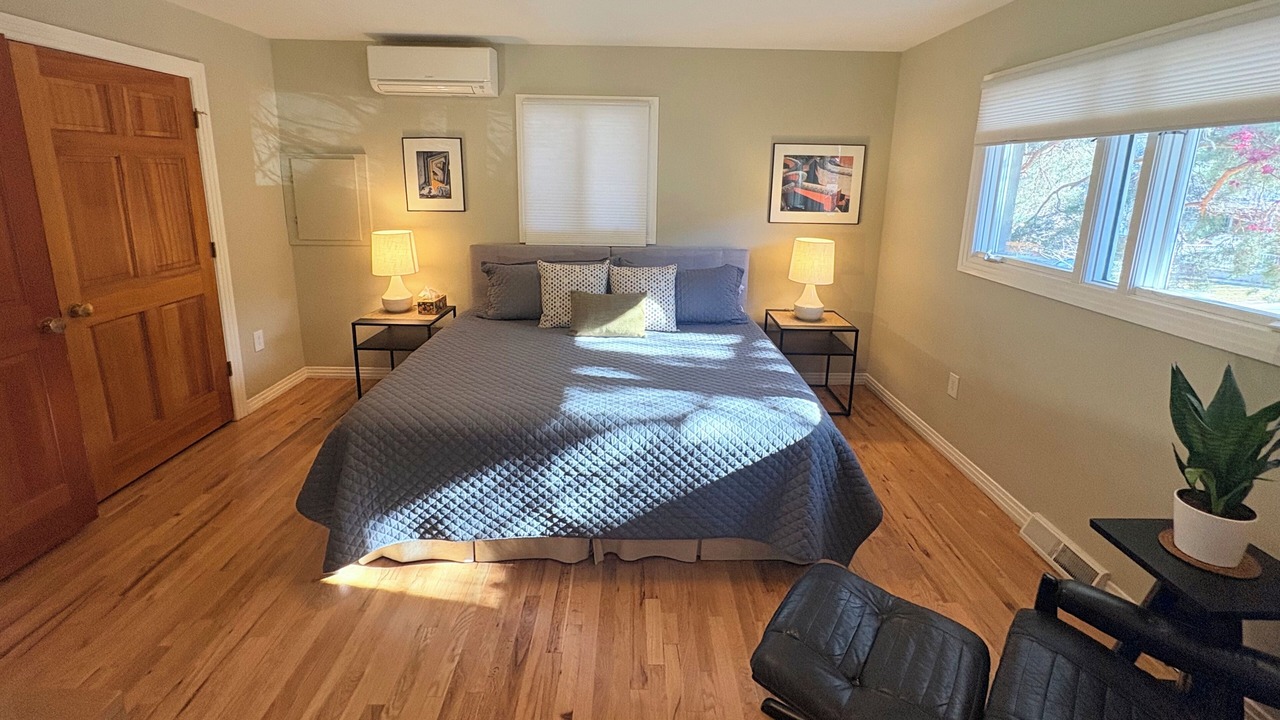 Photo of Bedroom in Lower Chautauqua