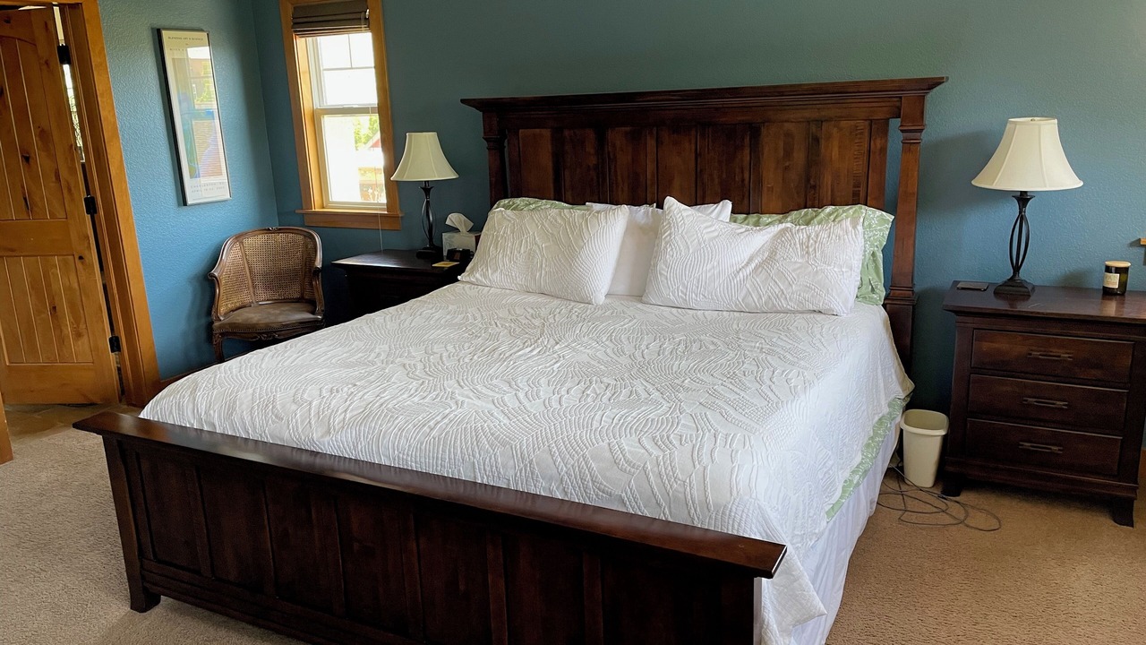 Photo of Bedroom in Canyon Point And Trip Ranch
