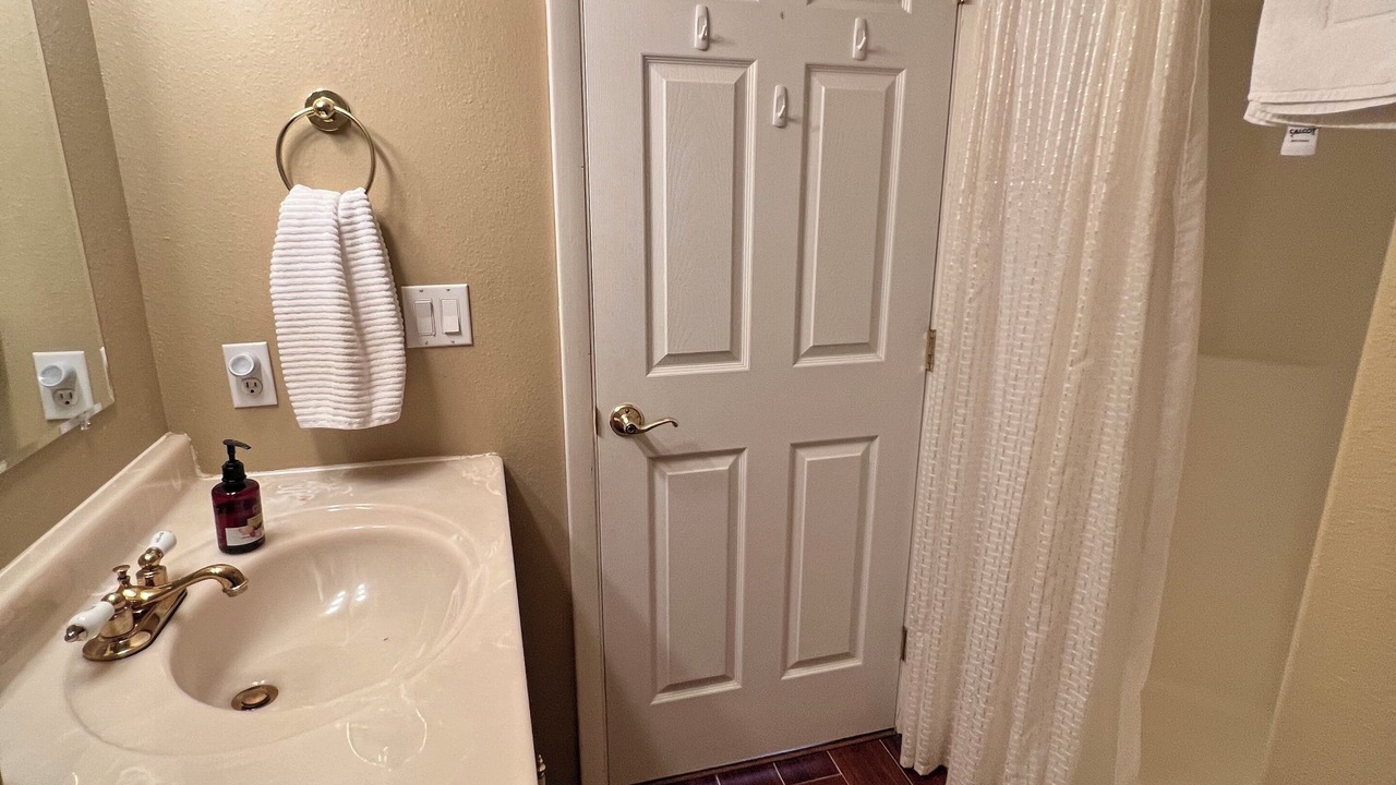 Photo of Bathroom in Buena Vista