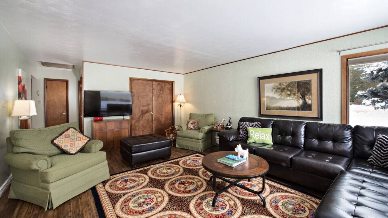 Photo of Livingroom in Glenwood Springs