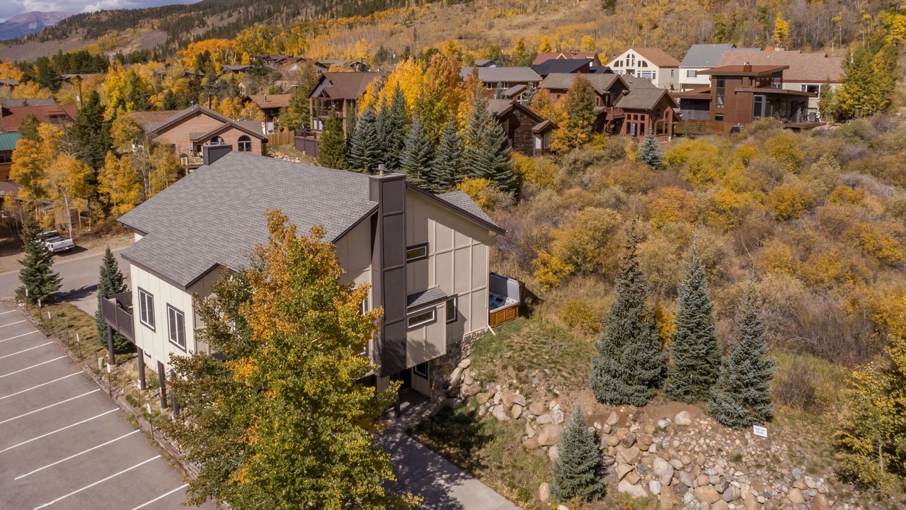 Photo of Others in Keystone