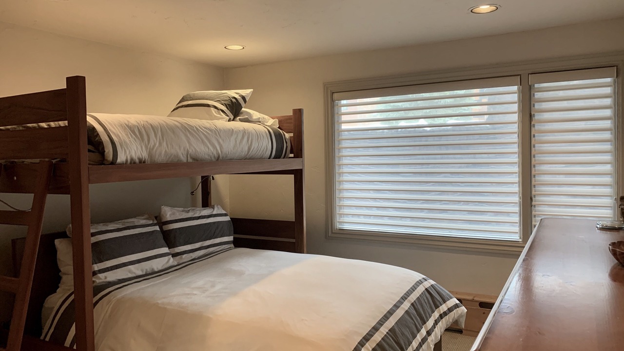 Photo of Bedroom in Aspen