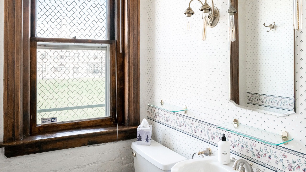 Photo of Bathroom in Capitol Hill