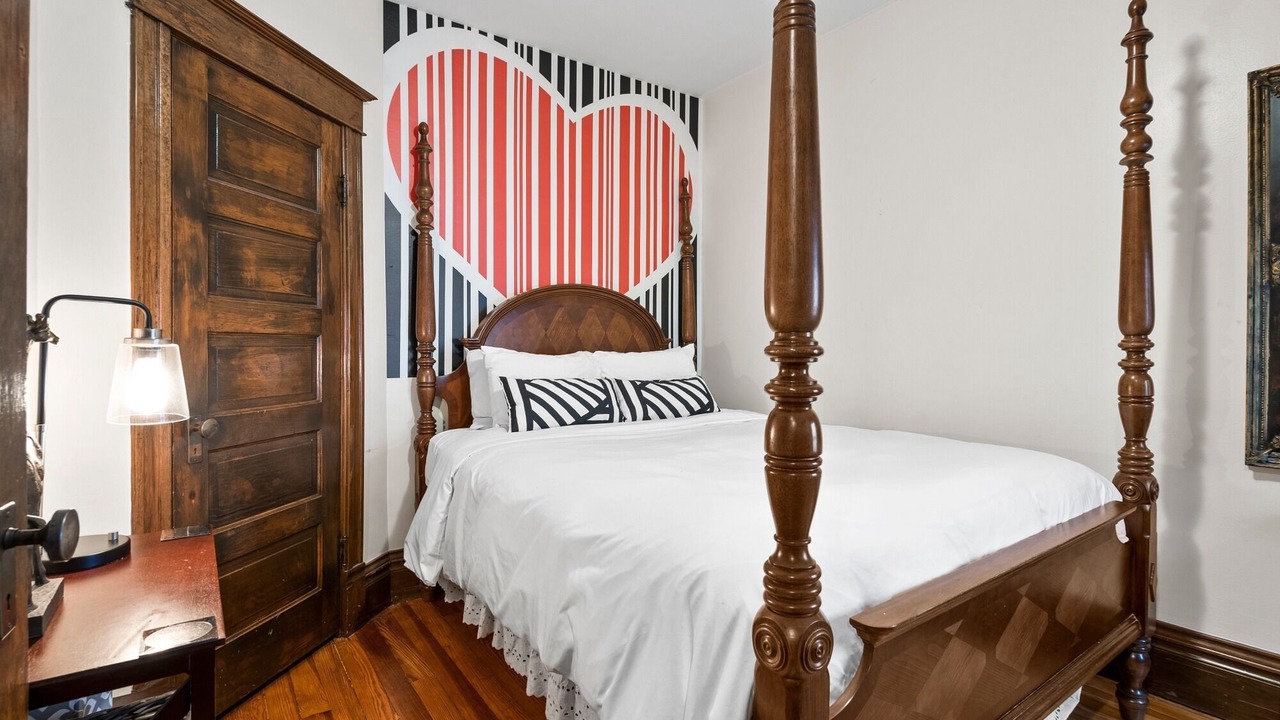 Photo of Bedroom in Capitol Hill