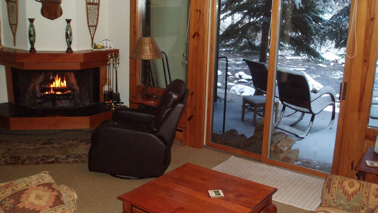 Photo of Livingroom in Vail